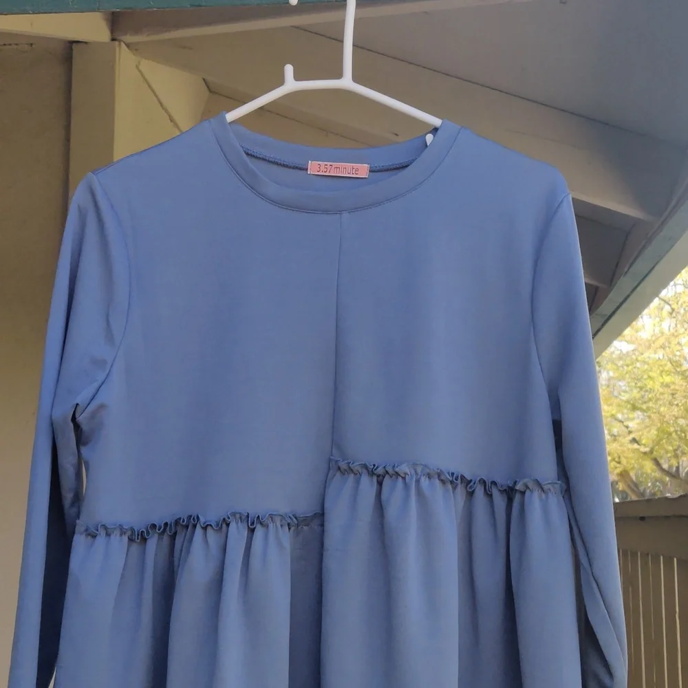 Blue blouse - Picture 2 of 4